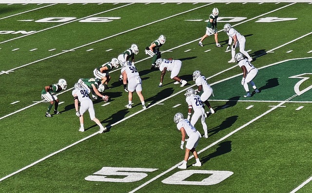 亚冬会短道速滑1000米预赛中 6名中国选手晋级1／4决赛.